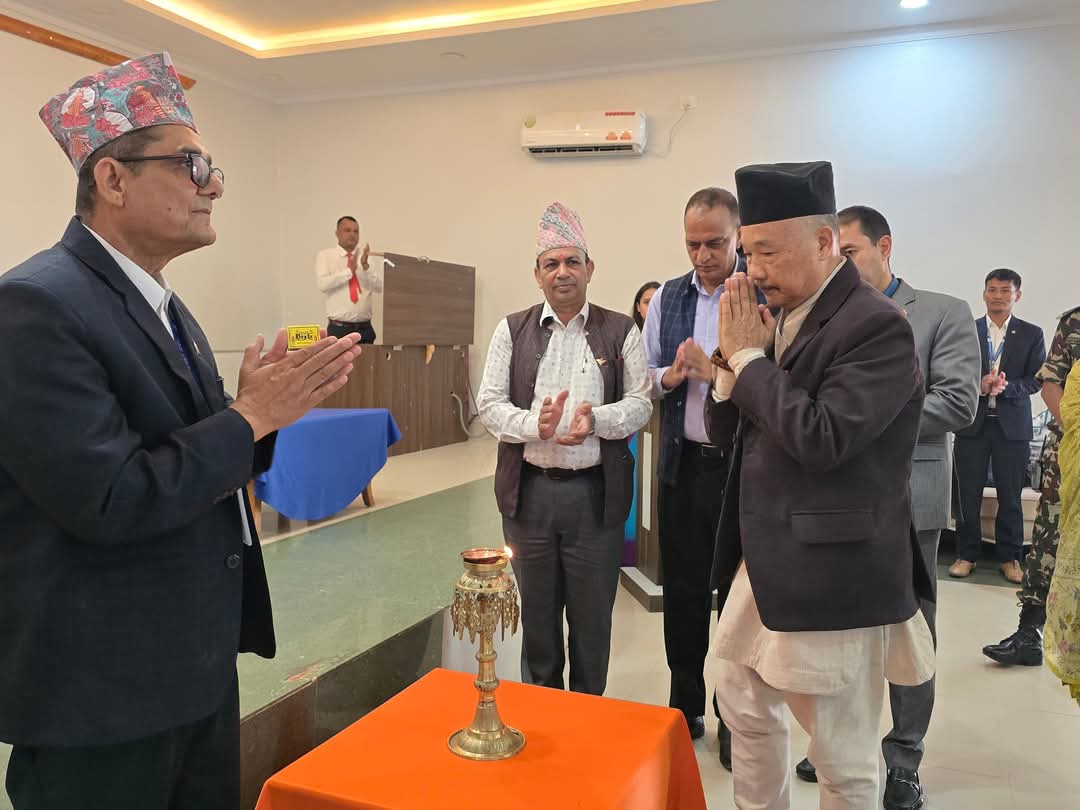 लुम्बिनी प्रदेश प्रमुख भन्छन – धान उब्जनी खेत मासेर दरबार किन बनाइयो