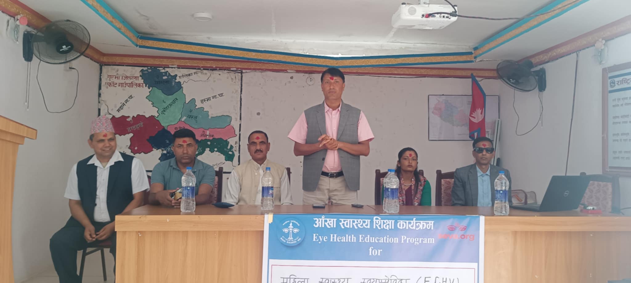 धुर्कोटमा महिला स्वास्थ्य स्वयंसेविकालाई लक्षित गरी आँखा स्वास्थ्य कार्यक्रम सम्पन्न