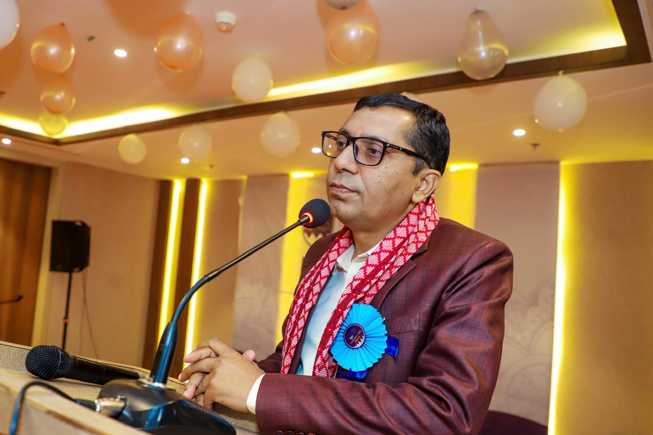 लोक गायक डिल्ली नारायण पाण्डेयलाई नुरगंगा लोकगायन पुरस्कार प्रदान 