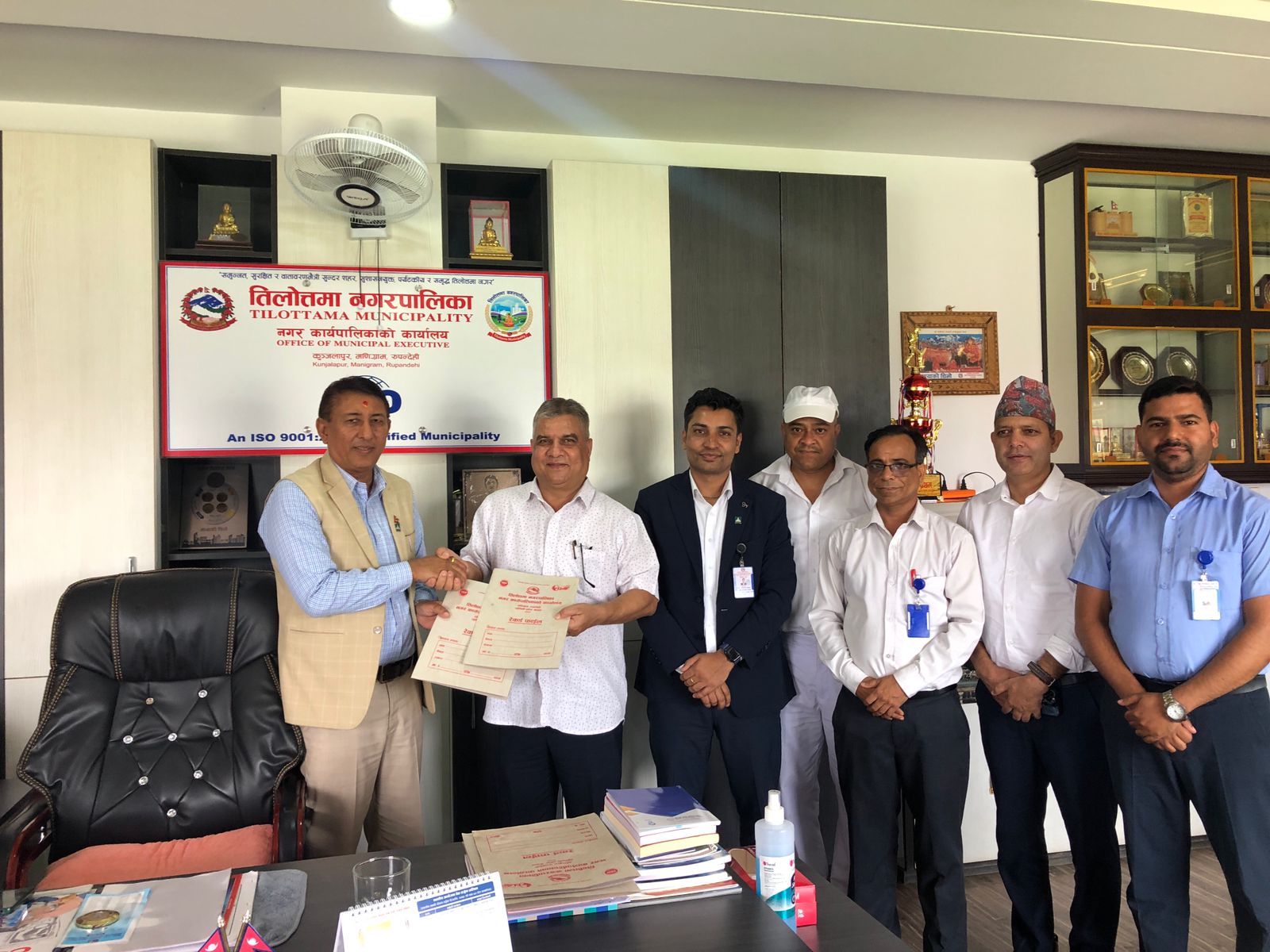 तिलोत्तमा नगरपालिका र क्रिमसन अस्पतालबीच `आमा सुरक्षा कार्यक्रम´को सम्झौता