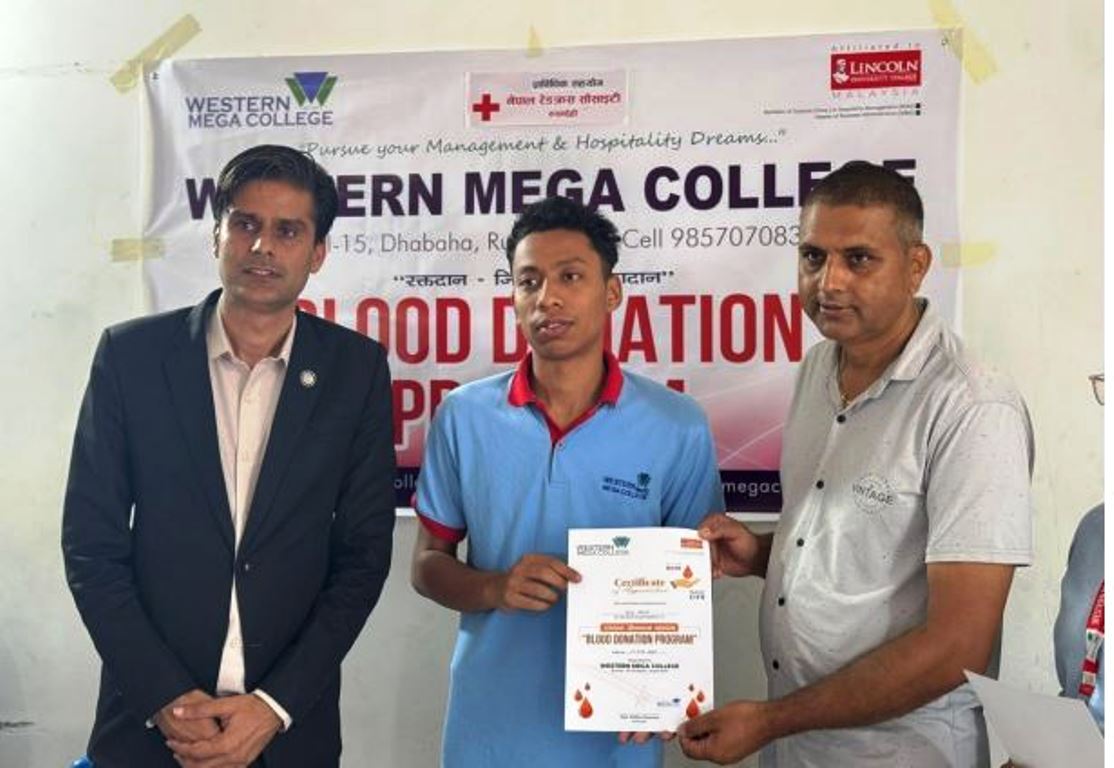वेस्टर्न मेगा कलेजमा रक्तदान,  ६१ पिन्ट रगत संकलन