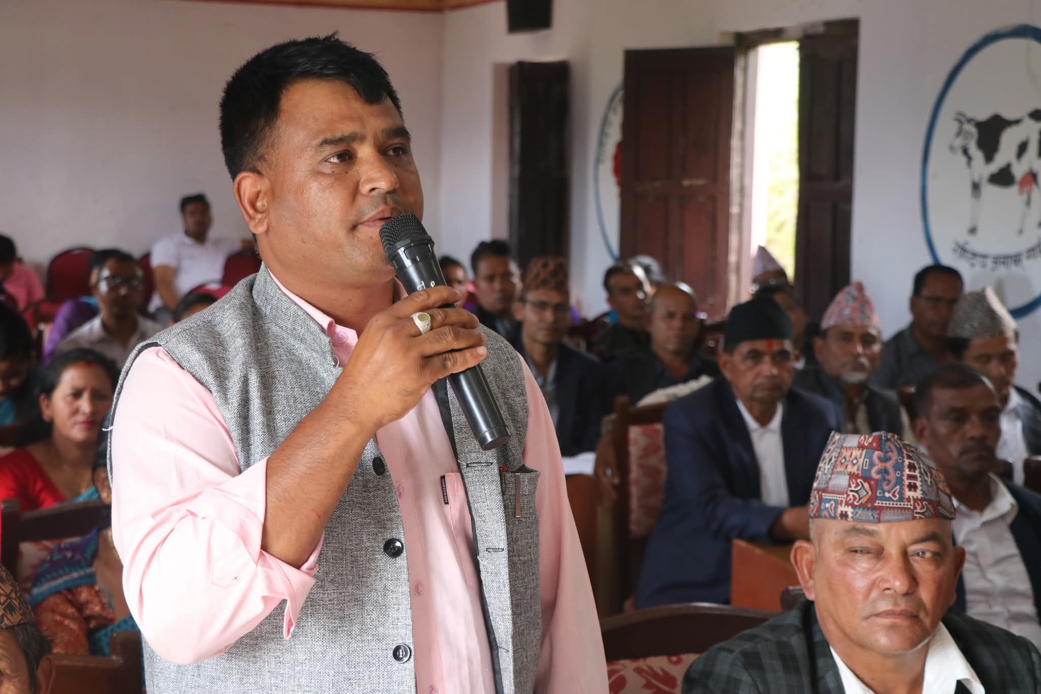 धुर्कोट–३ मा पदम बिष्टको नेतृत्वमा ठूला परिवर्तन: शिक्षा, खानेपानी, सडकदेखि पर्यटनसम्म विकासको लहर