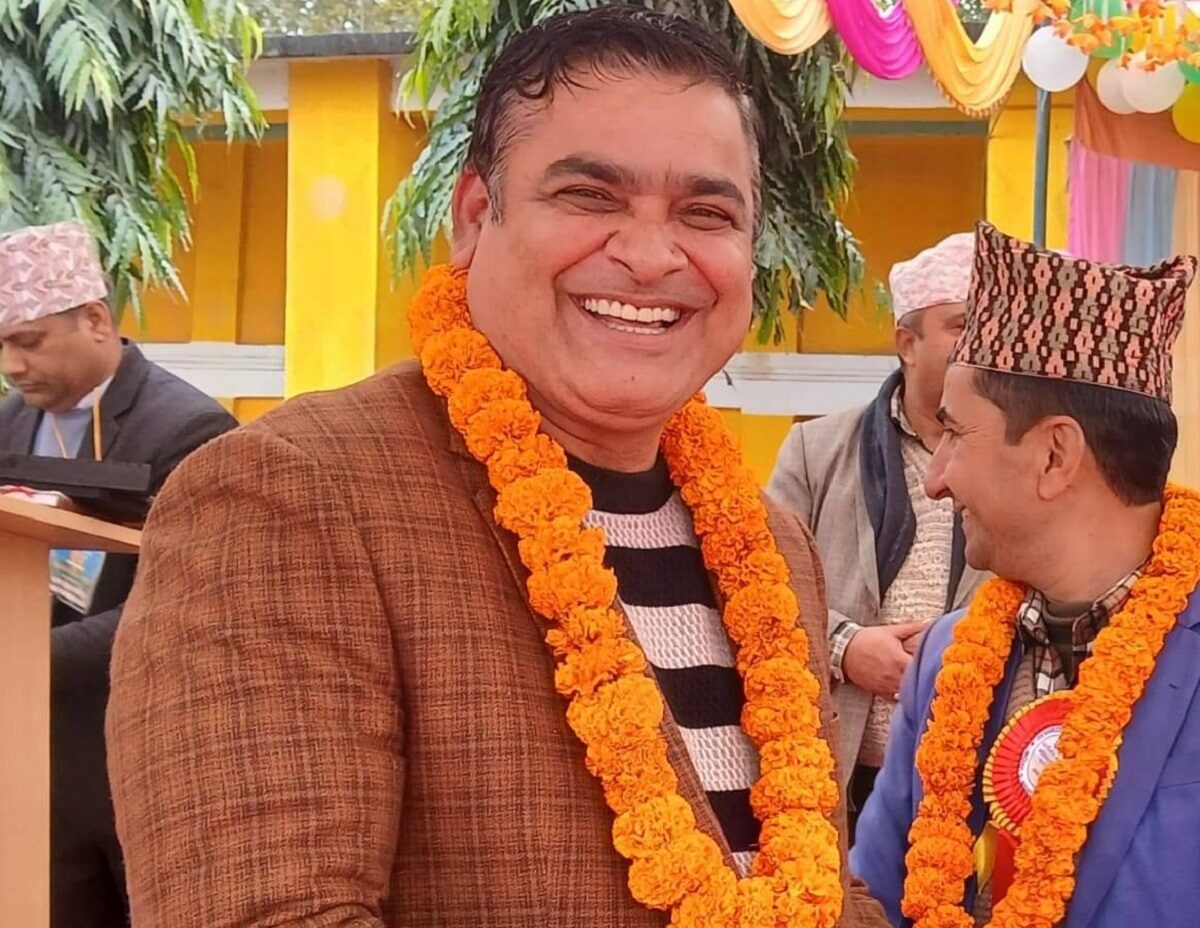 विनोद चौधरीसँगको विवादपछि कांग्रेस लुम्बिनीका महामन्त्री खनाल पार्टीबाट निकालिए