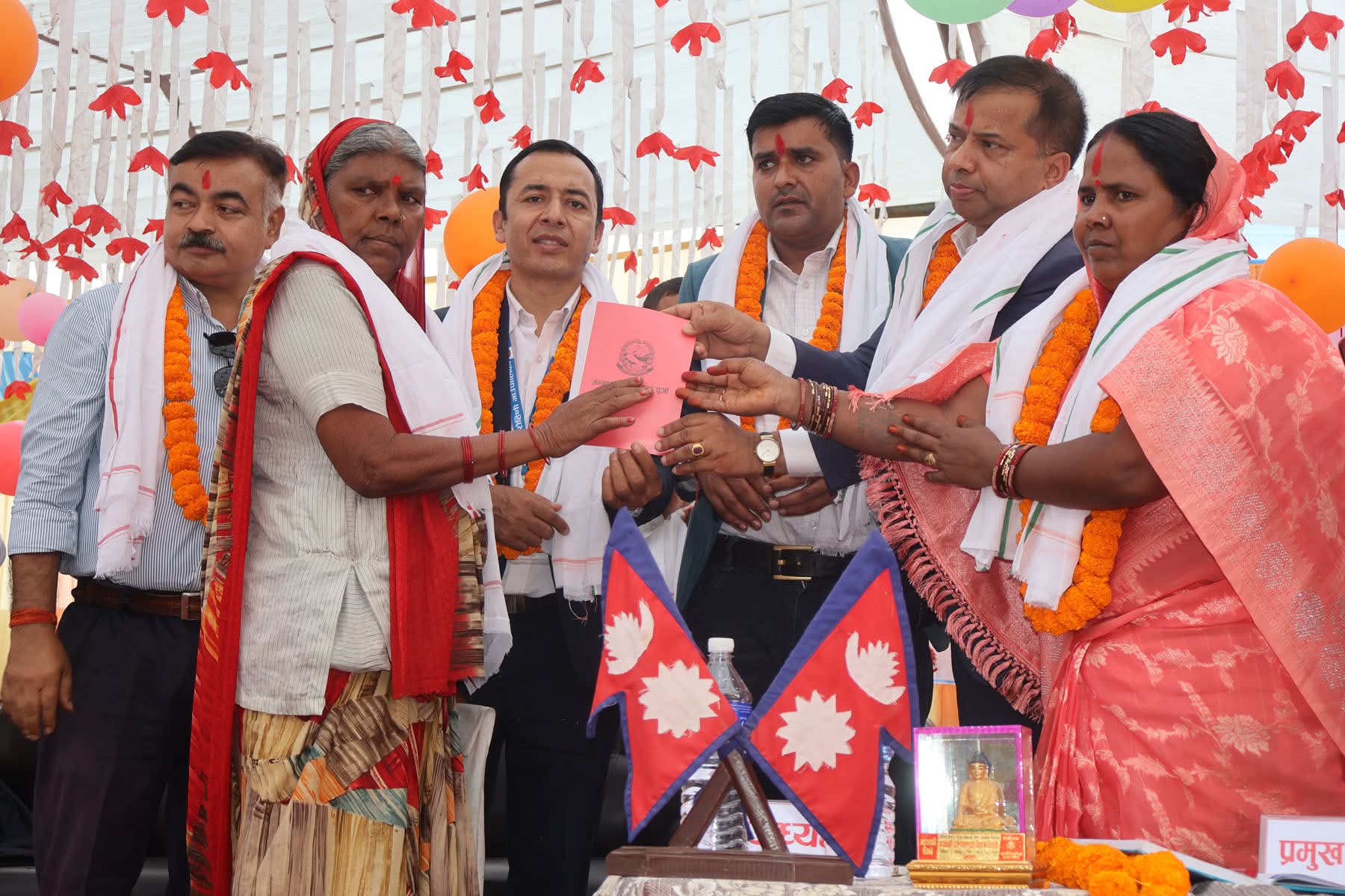 रोहिणी गाउँपालिकामा ५५० जग्गाधनीलाई प्रमाणपूर्जा वितरण