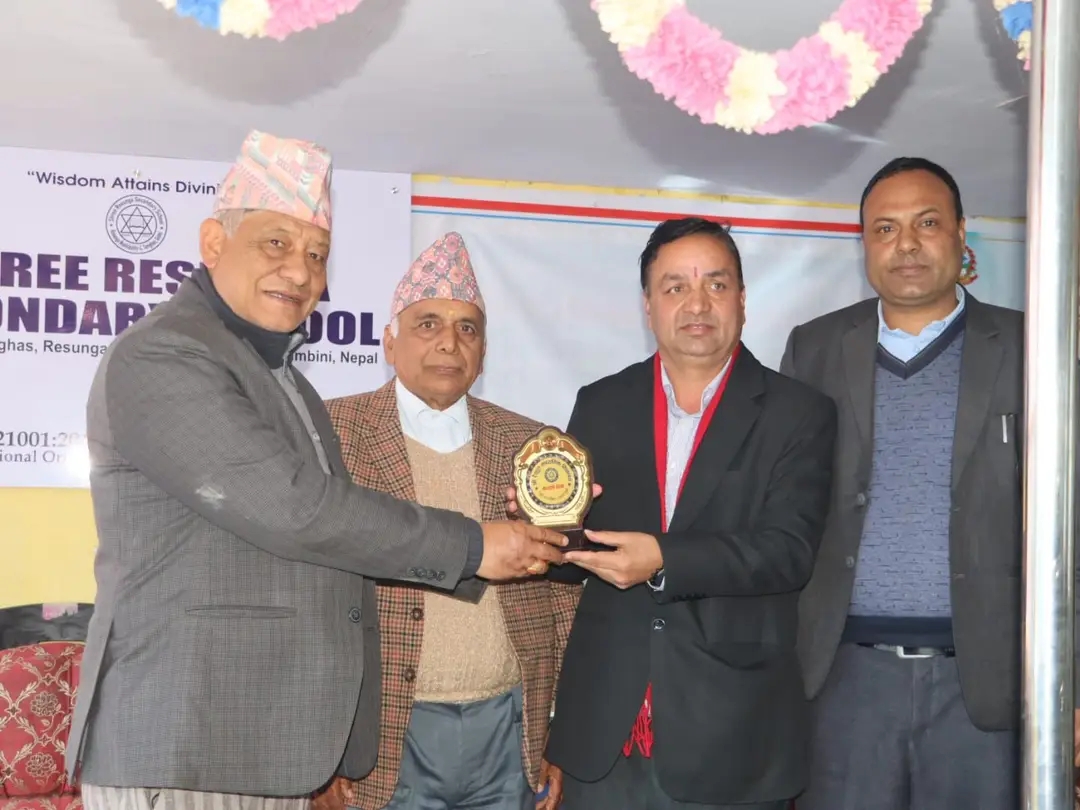 ज्येष्ठ नागरिकको अनुभवबाट विद्यार्थी लाभान्वित, रेसुङ्गा माविमा अन्तरपुस्ता ज्ञान हस्तान्तरण कार्यक्रम सम्पन्न