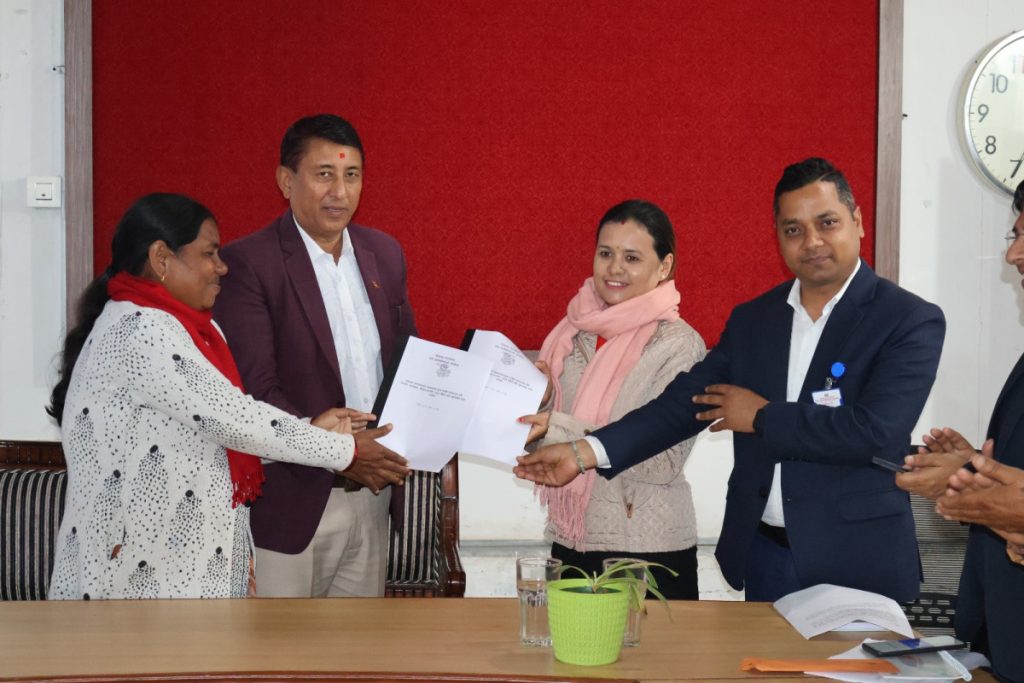 तिलोत्तमा नगरपालिकाद्वारा सञ्चालन हुने सुलभ फार्मेसीका लागि सम्झौता