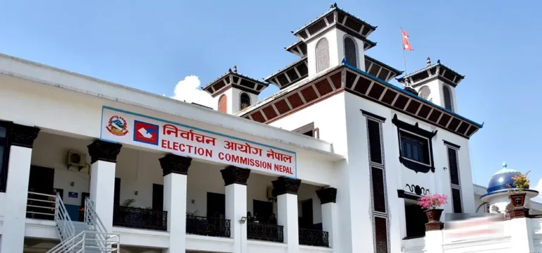 सञ्चार माध्यमले कुनै पनि उम्मेदवारको प्रचार प्रसार गर्न नपाउने
