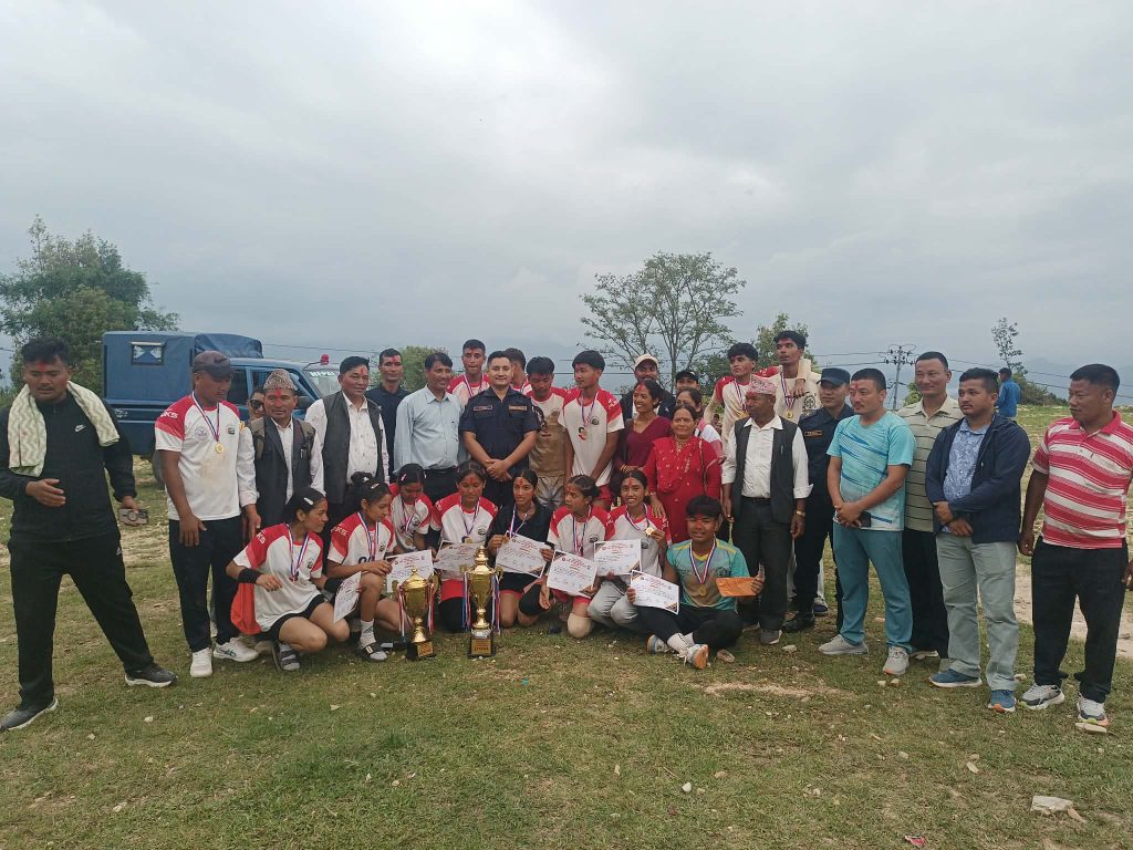 धुर्कोट अध्यक्ष कपमा हाडहाडेको दबदबा, पुरुष र महिला दुवै तर्फ च्याम्पियन