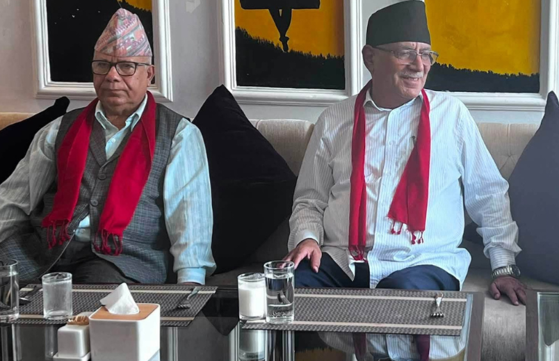 एकसाथ प्रचण्ड र माधव नेपाल बुटवलमा